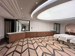 Transformation hôtel covering