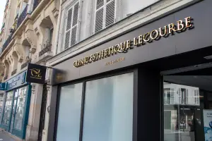 Enseigne magasin extérieur